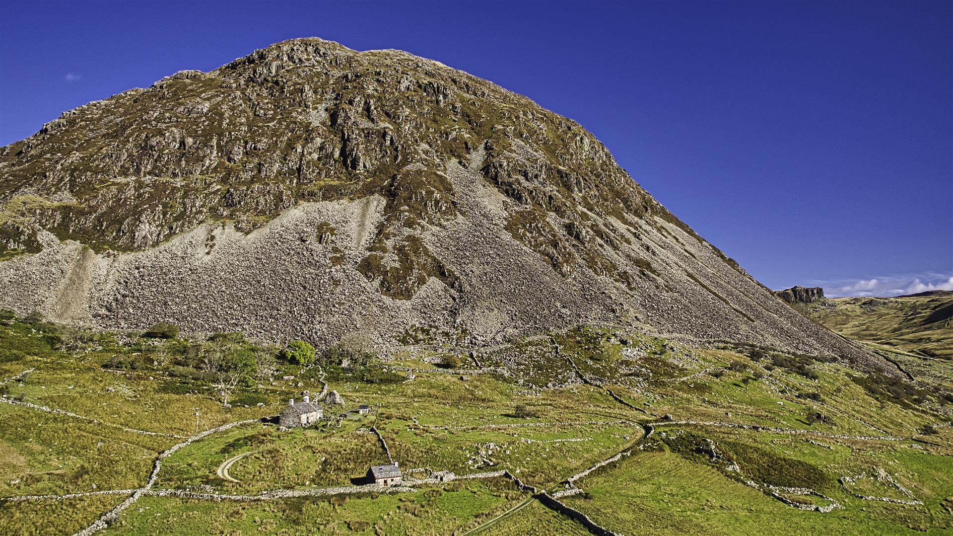 House & Views (4).jpeg